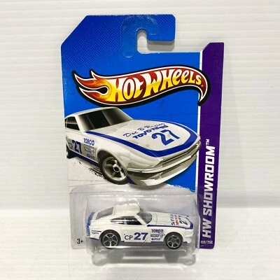Datsun 240z 159/250 - HW Showroom Hotwheels Long Card - New - image 1 of 4