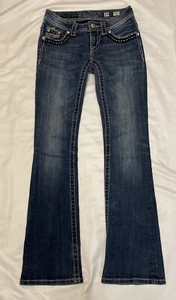 Jeans bootcut firmati Miss Me taglia 24 x 31 blu lavaggio medio vita bassa - Foto 1 di 7