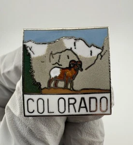 Colorado Mountains Goat/Ram Enamel Lapel Pin. - Picture 1 of 8