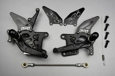 Platines Commandes Reculées AVDB Noires TRIUMPH SPEED TRIPLE 1050 NJ2 2008-2010 Foto 1 de 4