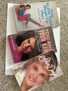 YA NonFiction Wildfire Extra Books for Girls VTG Skin Hair Shape-Up Plan - Picture 1 of 7