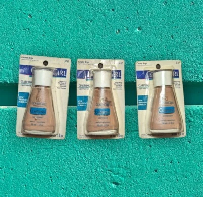 VTG COVERGIRL Clarifying Acne Treatment Liquid Foundation Lot Of 3 CREAMY BEIGE - Image 1 of 4