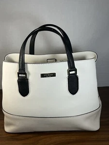 Kate Spade Purse Handbag White/Cream/Tan Color w/ Black Straps Size 12”x9” - Imagen 1 de 17