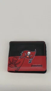 NFL Licensed Bi-fold Wallet Full Color Vegan Leather Tampa Bay Buccaneers - Picture 1 of 8