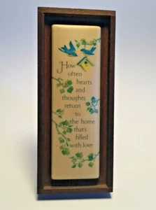 Little Gallery by Hallmark Nussbaumrahmen "...to the home that's fill with love" - Bild 1 von 12