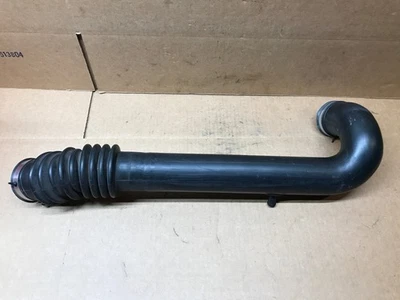 Jeep Wrangler 2003 4,0 L filtro de aire salida conducto manguera tubo 53030611 Foto 1 de 4