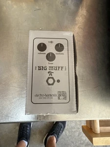 Electro-Harmonix - Rams Head Big Muff Pi - Distortion/Sustainer Pedal - Picture 1 of 2