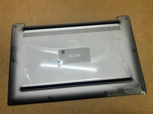 Nuevo OEM Dell XPS 13 9350 9360 Cubierta Base Inferior Conjunto Metal Repuesto VF755 - Imagen 1 de 2
