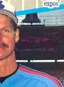 1989 Fleer #381 Randy Johnson RC Marlboro Anzeige auf Werbetafel FEHLER - Bild 1 von 3