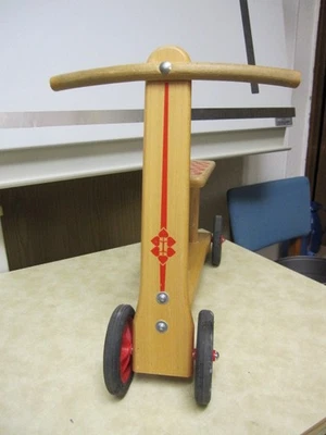 Kindfahrzeug wie Pukylino aus Holz - Sitzroller für Kind - Bild 1 von 3