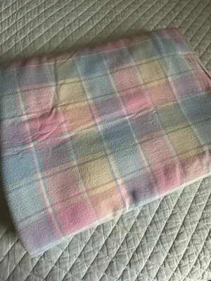 Funda nórdica vintage Preppy pastel franela algodón Bélgica 104 x 84 King Foto 1 de 4