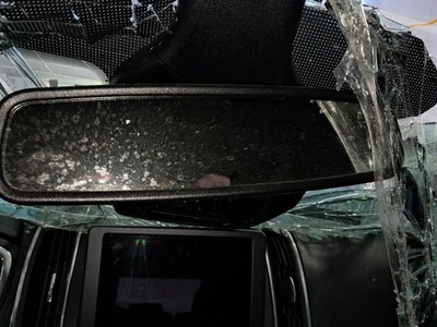 Espejo retrovisor Ford Edge 2021 OEM atenuación automática usado 50 k millas Foto 1 de 4