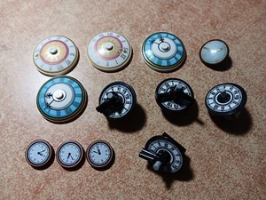LEGO BULK LOT 12 CLOCK FACE ROMAN NUMERAL DISC ROUND TILE DISH 2X2 3X3 4X4 - Picture 1 of 1