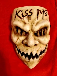 MASQUE DE FILM PEINT À LA MAIN THE PURGE KISS ME SIGNÉ PAR ARTISTE AUTO 1/1 HORREUR - Photo 1/6