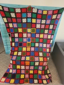 🔥Vintage Oma Dekor Afghan Häkel Überwurf Schoßdecke 77x64 Cottagecore🔥 - Bild 1 von 3