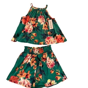 Chenault girls 2-Piece Floral Halter Top & Shorts Set size 12 green smocked - Picture 1 of 10