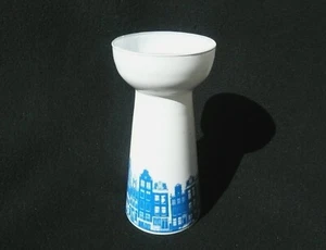 alte HYAZINTHEN-VASE *H~15* GLAS weiß überfangen - in Form geblasen ~1960 /mkW62 - Bild 1 von 5