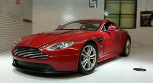 Aston Martin Bond Vantage V12 24017 G LGB 1:24 Scale V Detailed Welly Model Car - Picture 1 of 5