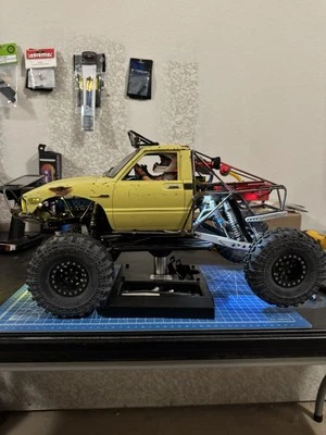 Toyota Hardbody With Welded Bed Cage - Image 1 of 4