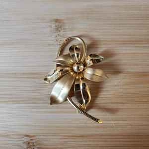 Vintage Brosche goldfarben Blumen Anstecknadel - Bild 1 von 4