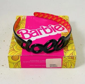 🌟Barbie Sammler lebensgroßes Stirnband W0650 "Puppe für einen Tag" schwarz & pink - Bild 1 von 4