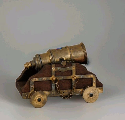 Vintage 80 Modellismo Statico CANNONE NAVALE Tardo Medioevo Tedesco in Ottone - Immagine 1 di 3