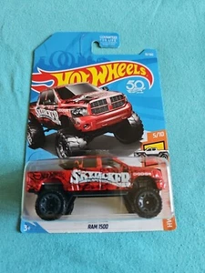 Hot Wheels RAM 1500 2018 rojo 10/365 Little Bend Hot Trucks  - Imagen 1 de 5
