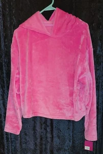 NWT "SO" WOMENS PINK, SIZE MEDIUM, PULLOVER HOODIE, SUPER SOFT - Picture 1 of 2