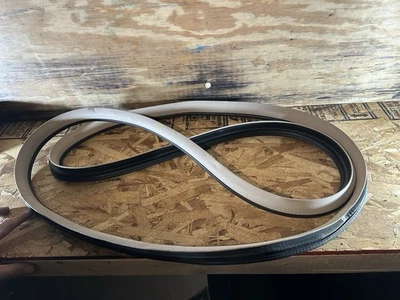 10 11 12 13 Mercedes W212 E350 PUERTA DEL CONDUCTOR TRASERA IZQUIERDA TIRA DE CLIMA SELLO OEM Foto 1 de 3