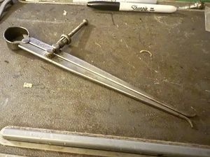 Vintage STARRETT 9" Flat Leg INTERNAL Spring Caliper Machinist Tool - Picture 1 of 4
