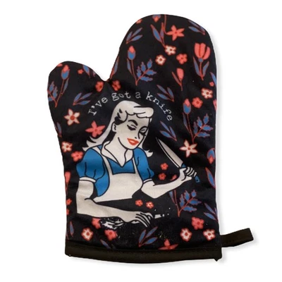 I've Got A Knife Oven Mitt Funny Kitchen Chopping Graphic Novelty Kitchen - Image 1 of 4