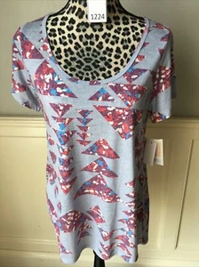 LuLaRoe LLR S Classic T Top - New w/ Tags! Size Small W/ Fast Shipping - Picture 1 of 6