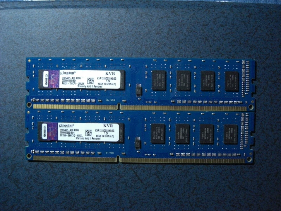 DUE RAM KINGSTON DA 2 GB  TOT.4 GB  KVR1333D3S8N9/2G  DDR3 - Immagine 1 di 1