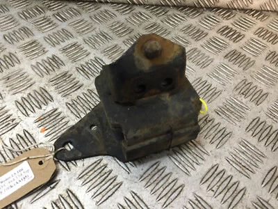 Isuzu Rodeo Denver 2.5 3.0 2004-2008 montagem do motor esquerda N/S 8973672730 - Imagem 1 de 4