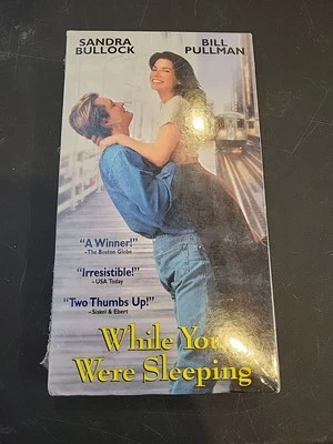 While You Were Sleeping (VHS, 1995) Sealed Sandra Bullock Bill Pullman - Image 1 of 2
