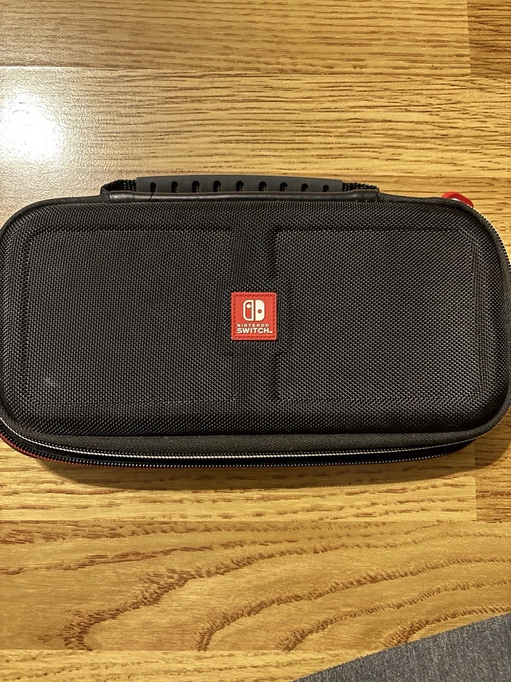 Traveler Case For Nintendo Switch - Image 1 of 4