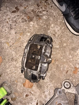 par pinzas brembo cargador dodge Foto 1 de 4