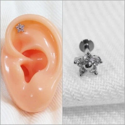Piercing orecchino stella con zirconi in acciaio inox per elice orecchie trago - Immagine 1 di 4