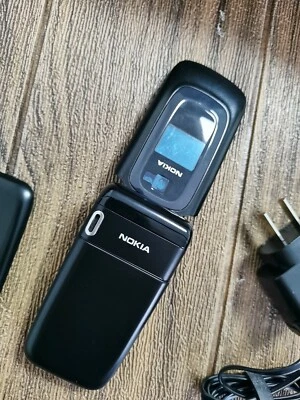 Nokia 6085 - Black (AT&T) Cellular Phone - Image 1 of 4