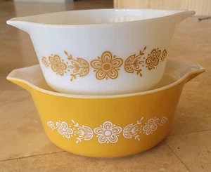 Pyrex Vintage Butterfly Gold 2 Bowls Casserole #474,475 - Picture 1 of 5