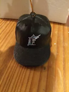Florida Marlins 3” MINIATURA BERRETTO DA BASEBALL ORNAMENTO THE MEMORY CO. NUOVO - Foto 1 di 9