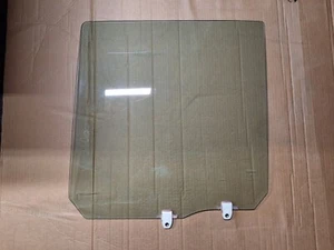 Honda CRV CR-V 97 98 99 00 01 DOOR GLASS LR Left Rear Driver side oem - Picture 1 of 2