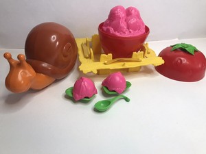 strawberry shortcake stroller