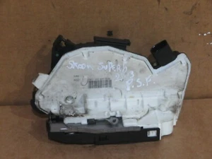 SKODA SUPERB MK2 B6 2008-2013 5DR SCHRÄGHECK BEIFAHRERSEITE VORDERTÜRSCHLOSS - Bild 1 von 7