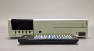 Linn Classik Music Amplifier/Pre Amp/CD/ FM Tuner with Remote - Picture 1 of 11