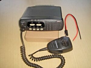 Motorola GM340 VHF 136-174MHz c/w microphone  & dc tail #B
