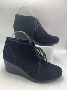 Crocs Black Dual Comfort Leigh Wedge Suede Ankle Boots Uk Size 6. US8 Lace Up - Picture 1 of 13