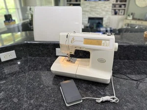 Baby Lock Espire ESP Computerized Sewing machine Retailed over $2,000 in 1998 - Picture 1 of 23