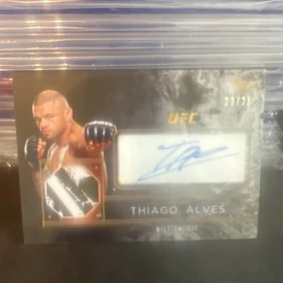 Thiago Alves /25 Auto UFC Topps 2016 - Image 1 of 3