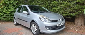 RENAULT CLIO 58843 Miles - SILVER 1.4 16v DYNAMIQUE 2006 PETROL HATCBACK 4 DOORS - Picture 1 of 24